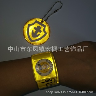 Professional Customized Pvc Snap Ring Wristband, Luminous Pvc Reflective Snap Ring Bracelet, Cartoon Steel Wristband