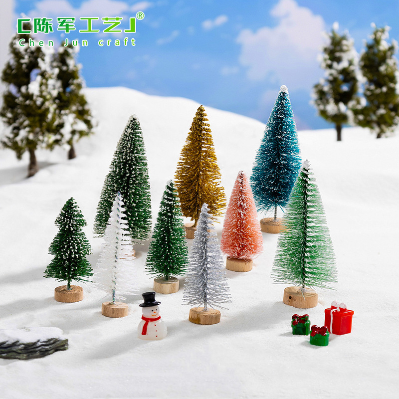 Pine needle Christmas tree micro landscape accessories a variety of large and small snow tree PVC ornaments creative cute home decoration Pine needle Christmas tree micro landscape accessories a variety of large and small snow tree PVC ornaments creative cute home decoration