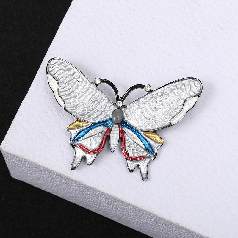 Simple Style Butterfly Alloy Enamel Women's Brooches display picture 6