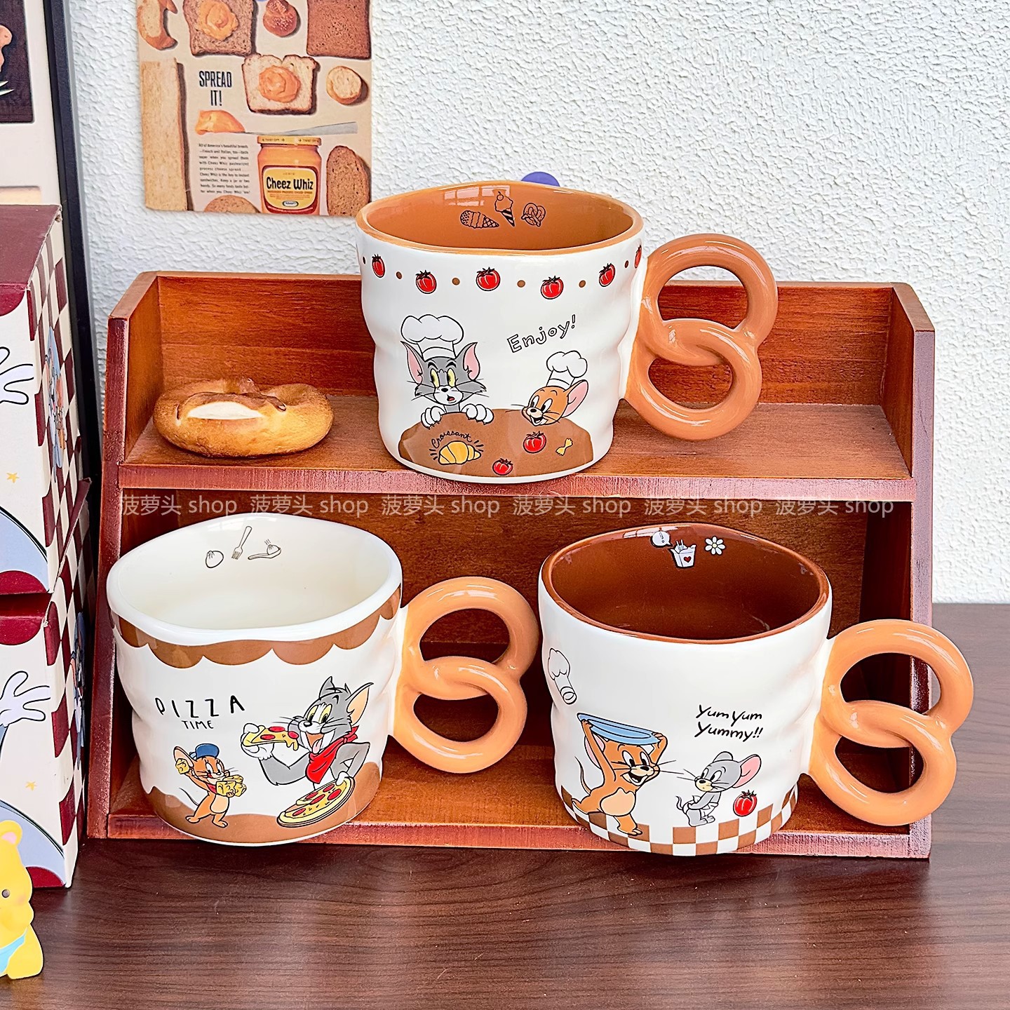 Gato y ratón tazas de cerámica de desayuno tazas de agua domésticas de agua potable de oficina de alto valor de regalo de cumpleaños