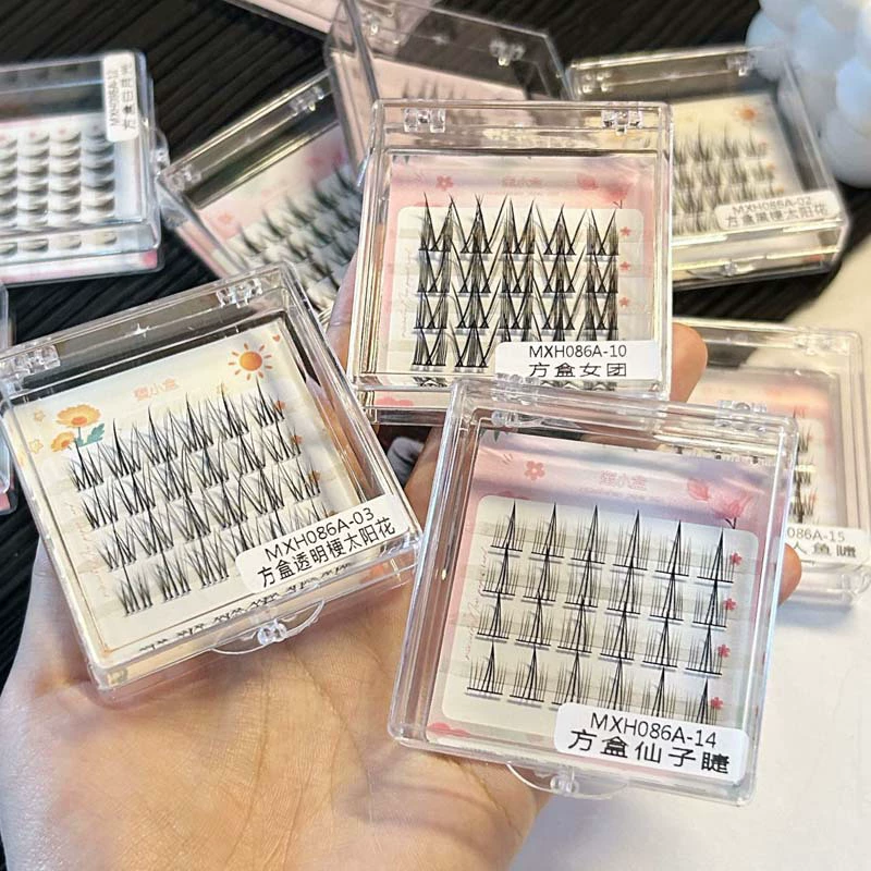 蜜小盒 Mixed dense small false eyelashes for traveling, style