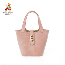 �����˰���Ů�¿�б���С���͹�����ˮͰ��ֱ��ͬ���p�ݰٴ�Ů��