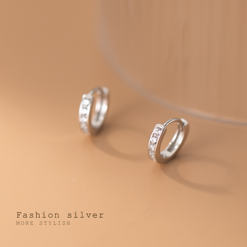 S925 plata esterlina perforación de orejas de perforación de perforación de orejas de orejas para mujeres estilo coreano chic simple versátil pequeño temperamento fresco joyas de orejas G9408