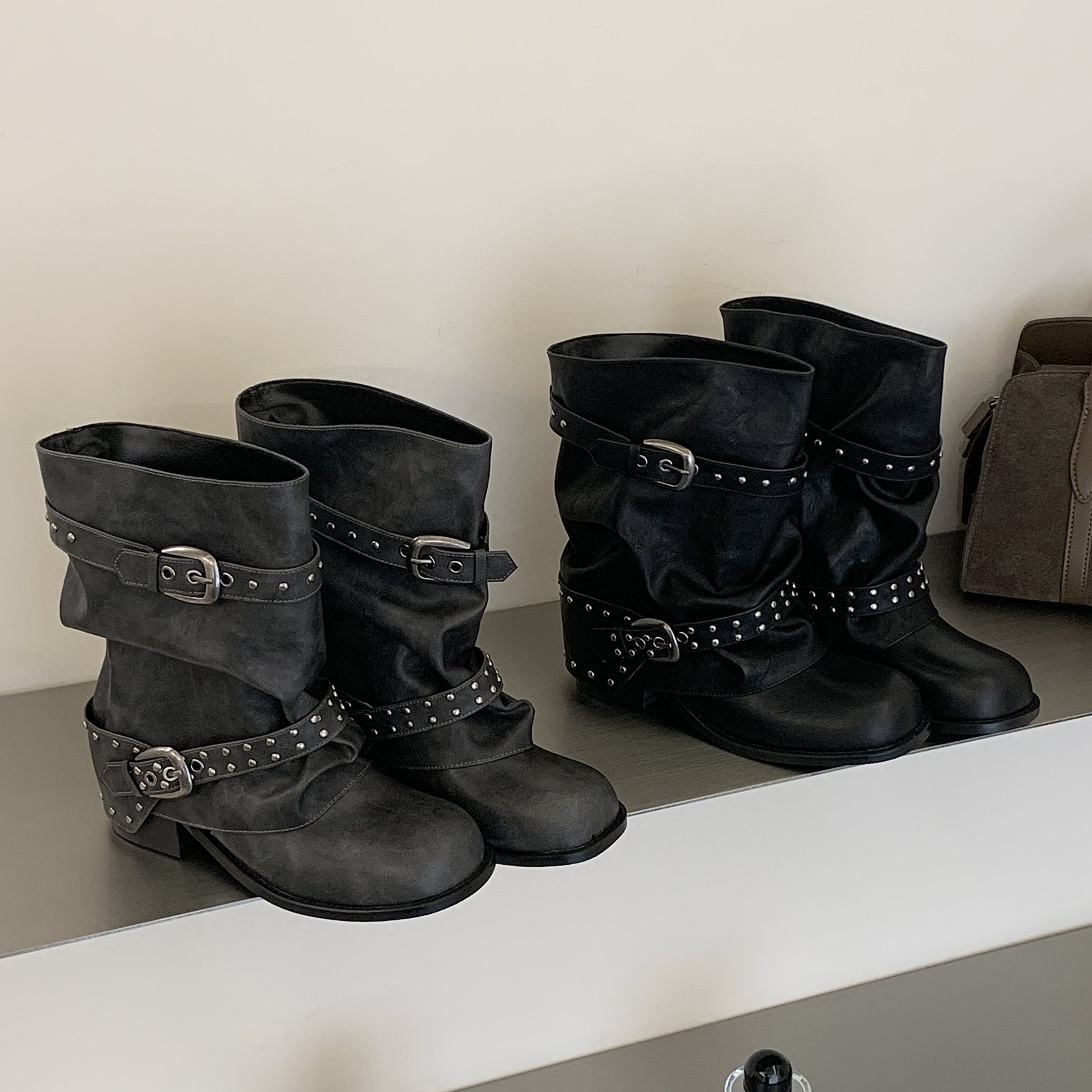 Black buckle knight boots for women, short motorcycle boots, slimming pant boots, stylish rivet round-toe chunky heel ankle boots