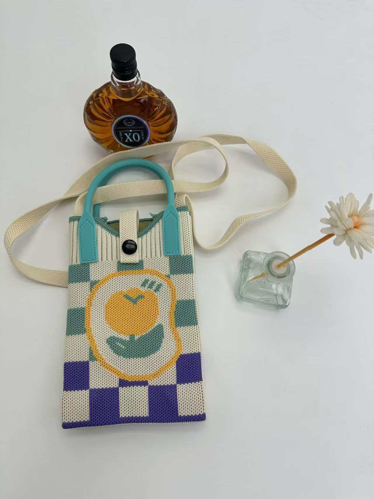 Cartoon Graphic Knit Compact Phone Crossbody Bag 38