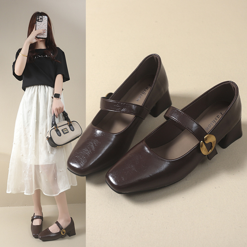 Square-Toe Mary Jane Shoes with Buckle for Women, 2025 Autumn New Style, Suitable with Skirts, Chunky High Heels, Elegant Shallow Mouth Single Shoes Square-Toe Mary Jane Shoes with Buckle for Women, 2025 Autumn New Style, Suitable with Skirts, Chunky High Heels, Elegant Shallow Mouth Single Shoes