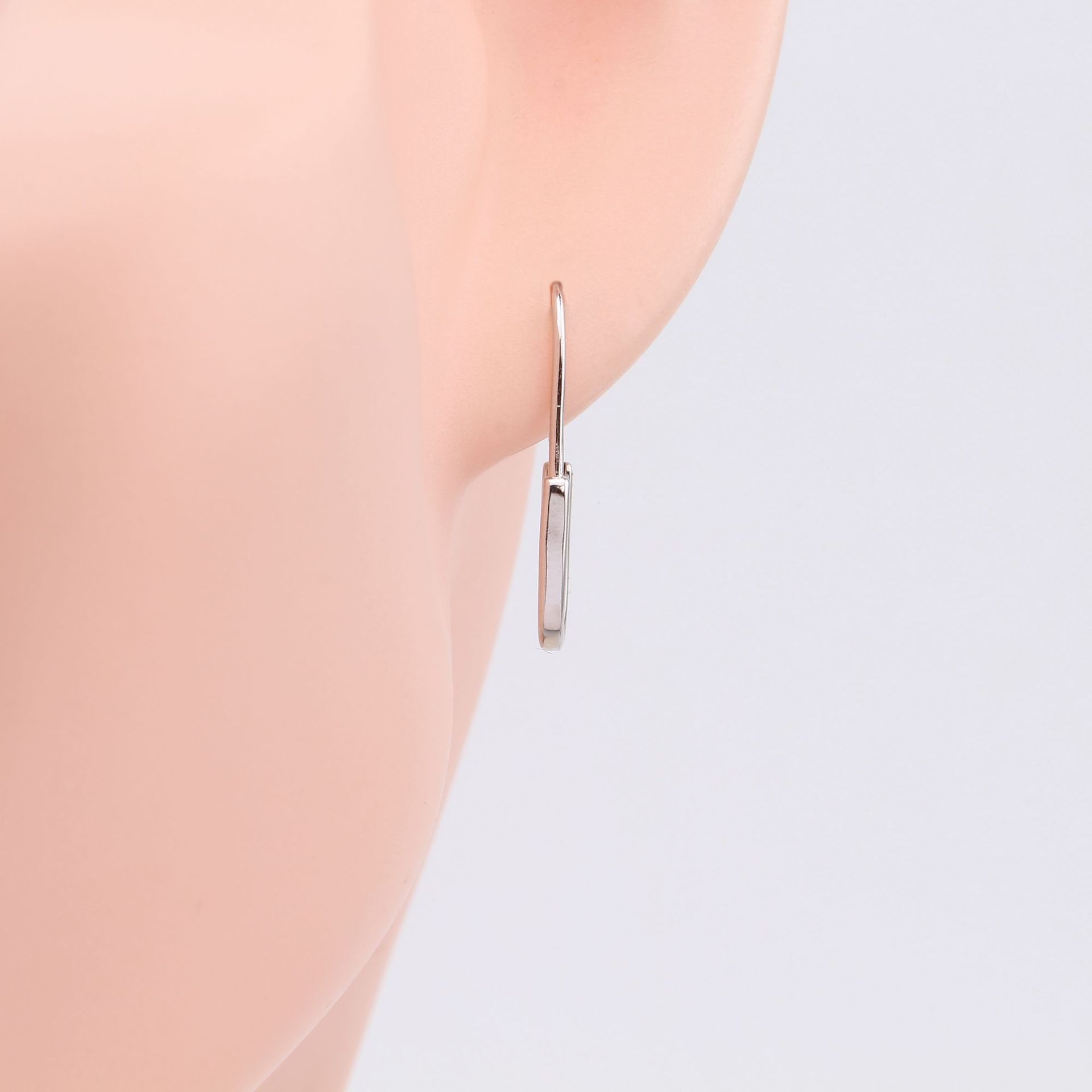 1 Pair Simple Style Paper Clip Sterling Silver Plating White Gold Plated Gold Plated Earrings display picture 4