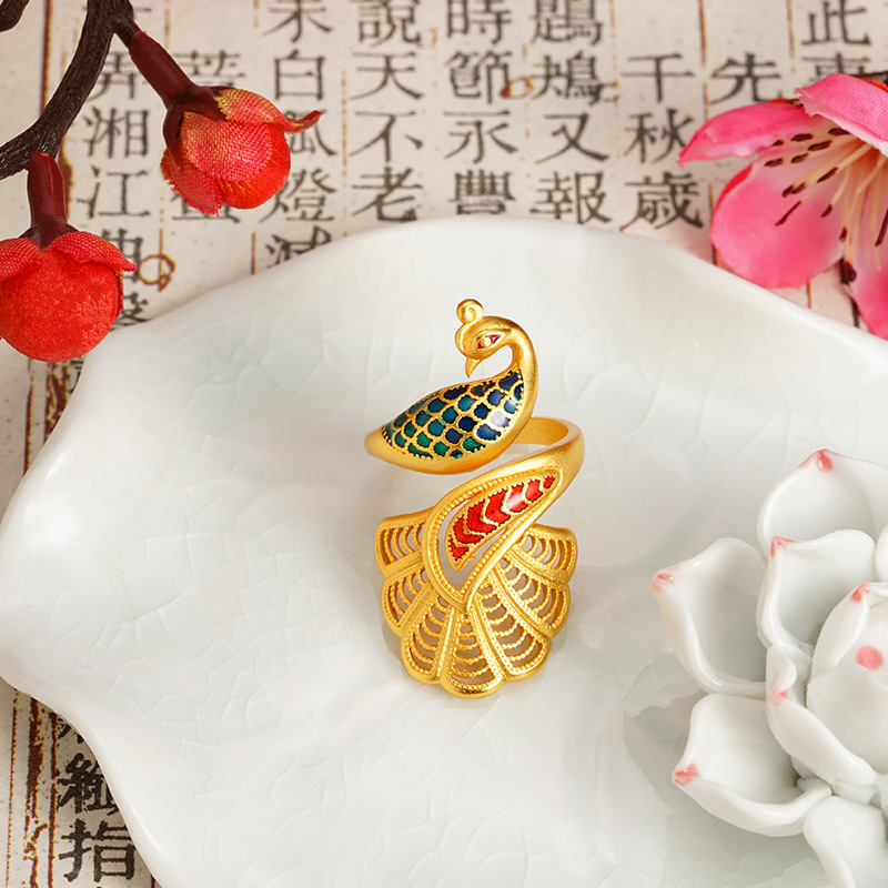 Antigua ley vietnamita oro de arena retro estilo nacional esmalte de color pavón anillo de mujer ligero lujo no se desvanecerá joyas fuente