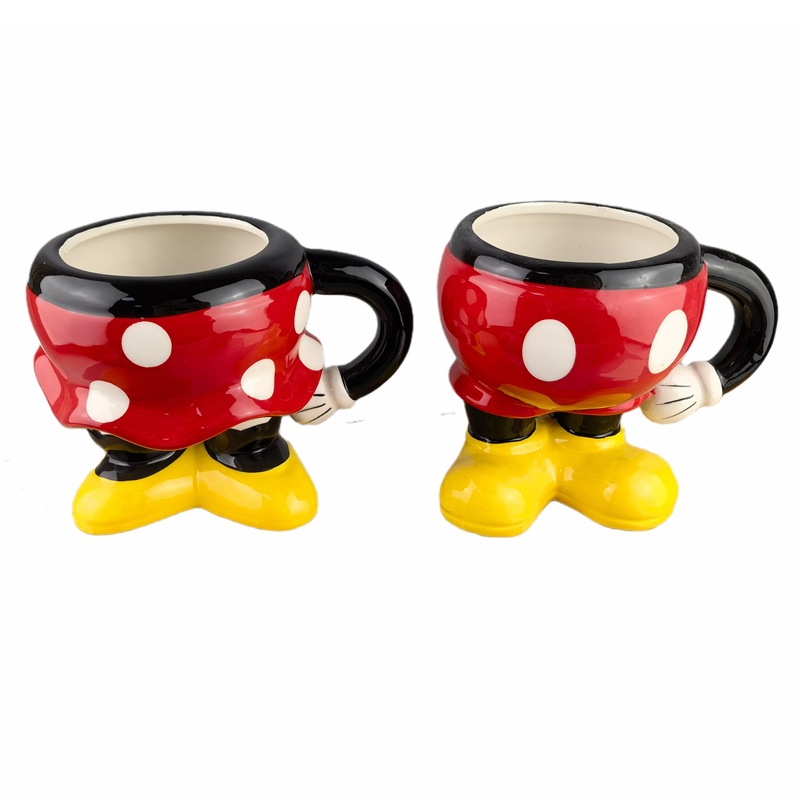 Estricta selección de 3D creativo Mickey Minnie cerámica mitad encantador taza de café pareja de dibujos animados taza de agua Mickey Mouse