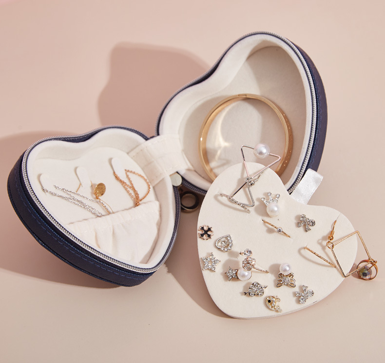 Simple Style Classic Style Heart Shape Solid Color Pu Leather Jewelry Boxes display picture 2