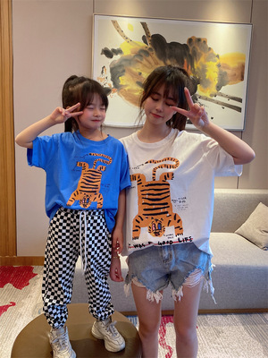 乐可儿 2022春夏新品亲子中小童趴趴虎卡通印花T恤|ms