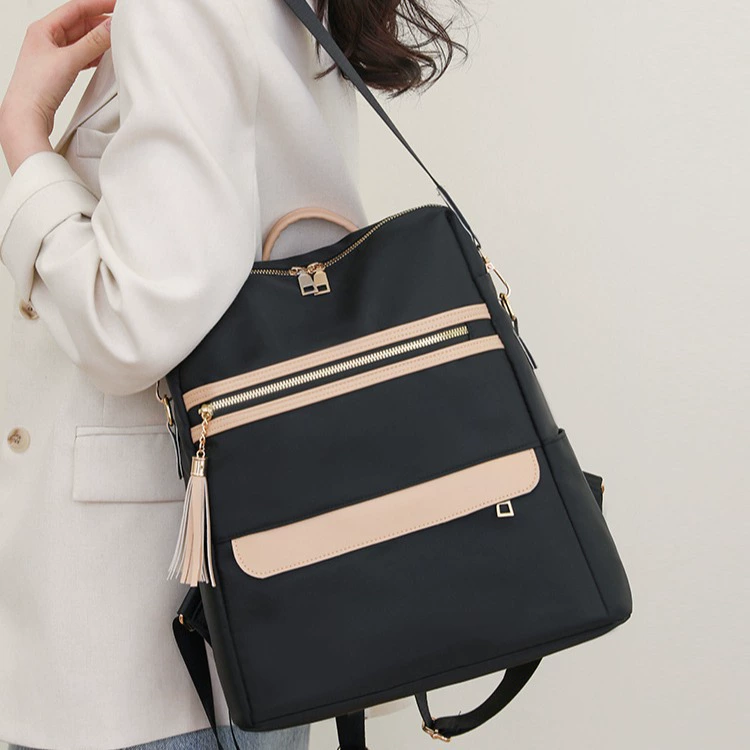 Backpack for leisure, quality trend capacious bag