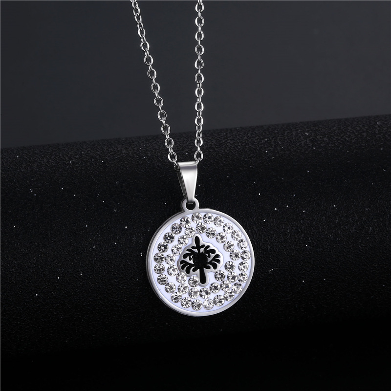 Wholesale Bijoux Simple Arbre De Vie Creux Pendentif Rond Collier En Acier Inoxydable Nihaojewelry display picture 3