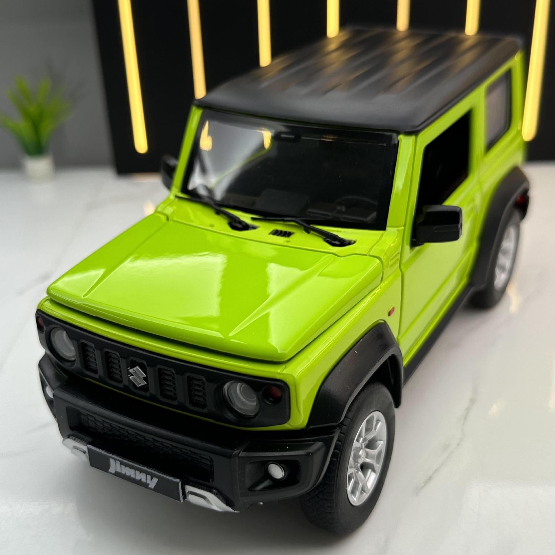 Caipo aleación modelo de coche 1:18 Suzuki Jimny deslizante sonido luz puerta juguete todoterreno vehículo música modelo Decoración