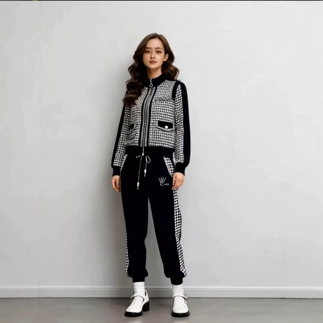 秋冬显瘦气质休闲运动套装中老年人运动服套装女2025新款俩件套