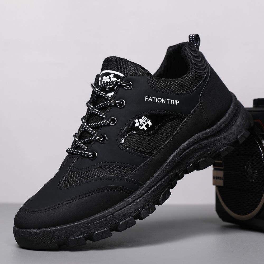 ShoeGlobe Construction Site Outdoor Middle-Aged And Elderly Sports Shoes Mountaineering Men's Wear-Resistant Waterproof Anti-Slip_voghion.com