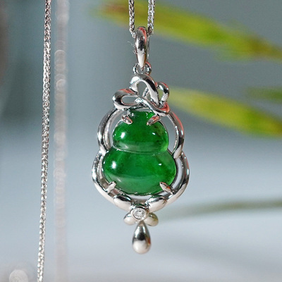 铂金PT950翡翠葫芦吊坠锁骨链单坠女垂掉水滴钻镂空花纹寓意福禄