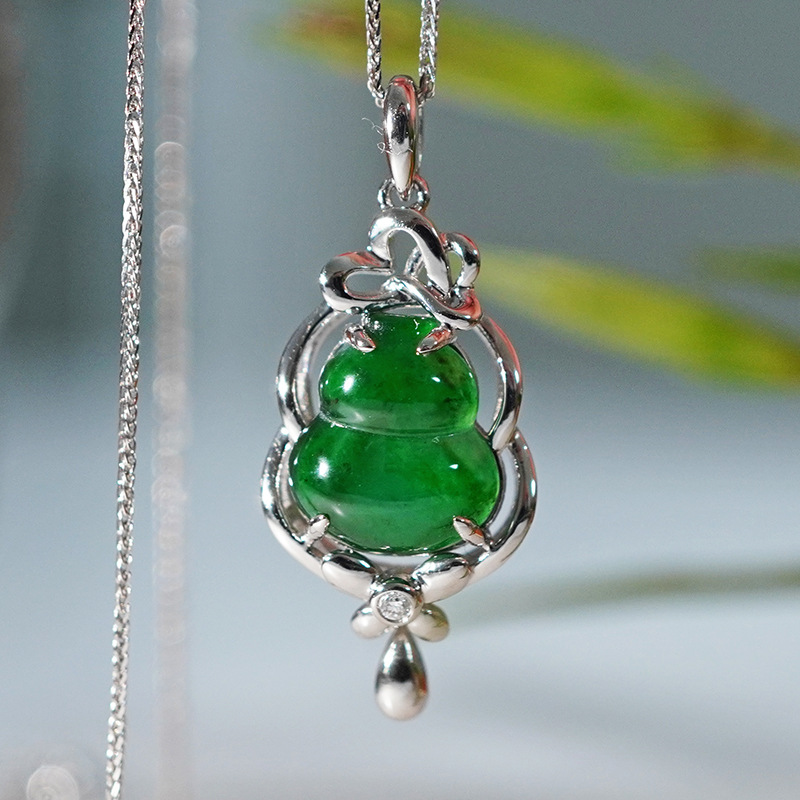 铂金PT950翡翠葫芦吊坠锁骨链单坠女垂掉水滴钻镂空花纹寓意福禄