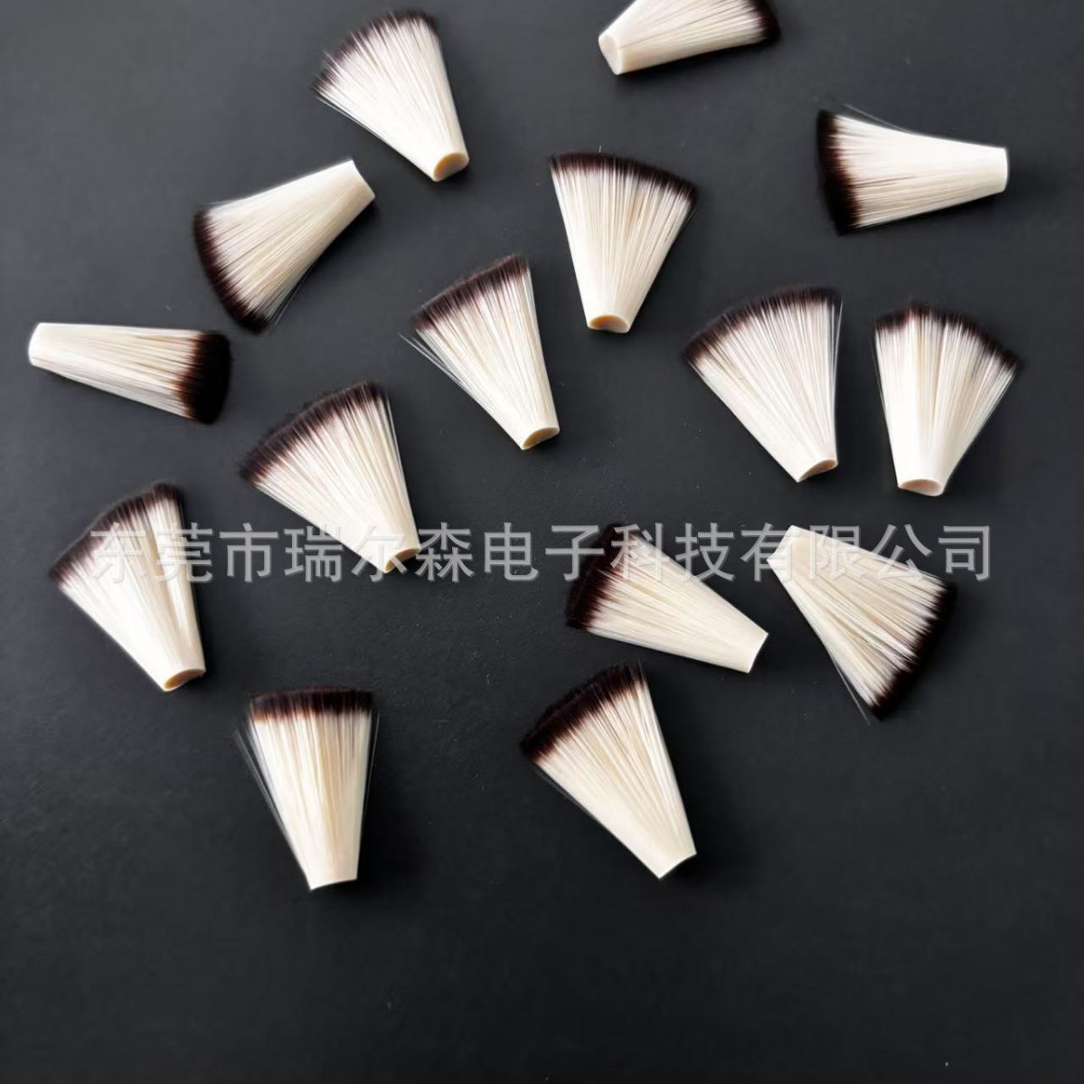 ��ݸëˢ���Ҵ����ֻ�ֱ��ֱ������ˢͷ����ˢͷ���ں�ˢˢͷ