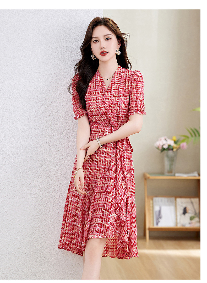 Váy maxi nữ cổ chữ V thắt eo họa tiết hoa nhí mùa hè — Màu xanh lá, Màu đỏ chi tiết 14