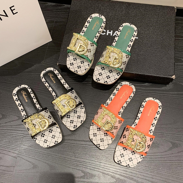 Summer slippers