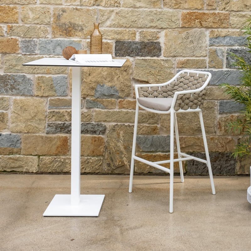 Silla de bar de ocio al aire libre Taburete alto Villa al aire libre Bar B & B Combinación de mesa y silla de patio de ratán de aleación de aluminio image 5