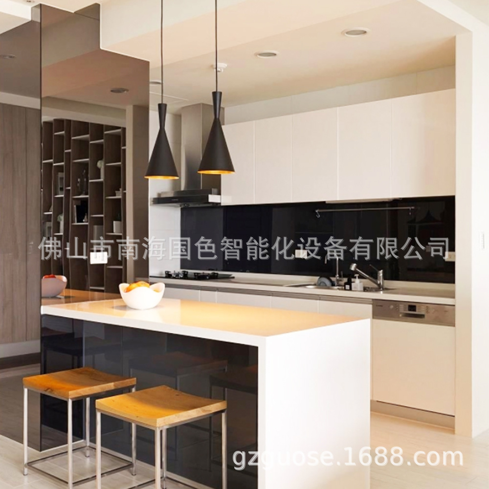 Tema de deportes electrónicos Estructura de acero de alta gama Casa móvil Juego de sala móvil Sentido de tecnología Casa móvil Villa de acero ligero Sala insonorizada