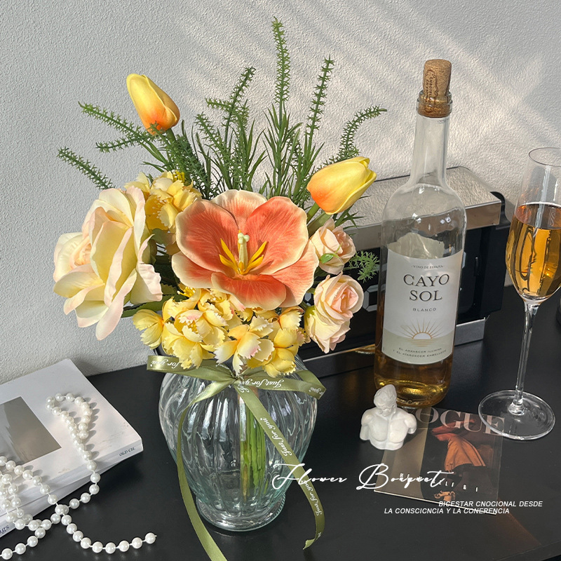 Scandinavian Accessible Luxury Hand-Held Bouquet of Roses, Artificial Flowers, Home Entrance Flower Arrangements, Hand-Held Flowers, Artificial Flowers, Decorative Flowers