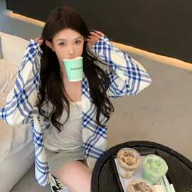 新款气质百搭蓝白格蓝白条纹长袖衬衫外套宽松休闲防晒上衣开衫女