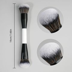 国境を越えた新商品のダブルヘッドのファンデーションの頬紅の柔らかい毛の化粧道具は鼻の影の化粧ブラシの白黒のブラシを修理します。
