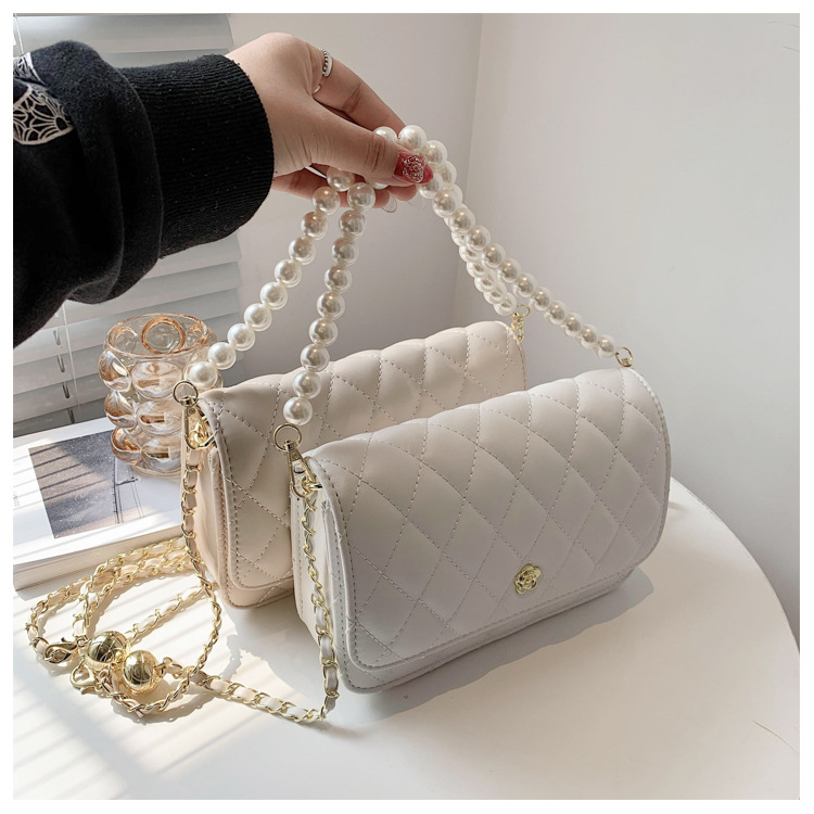 Fashion Pearl Chain Rhombus Embroidery Thread Messenger Small Square Bag Wholesale display picture 93