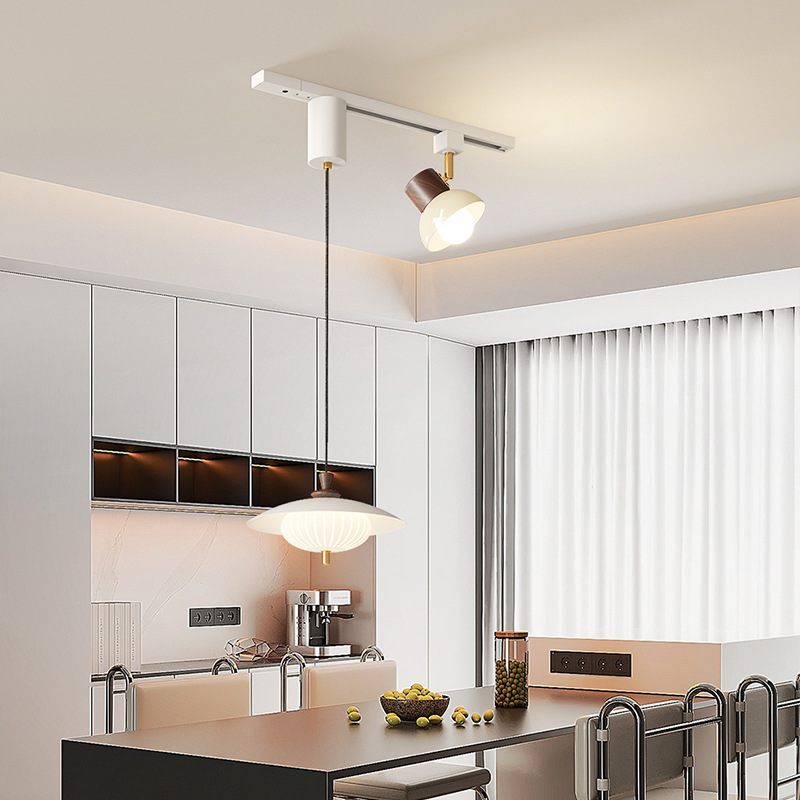 Lámpara colgante de restaurante de rejilla de pista larga de múltiples cabezales de viento crema, lámpara de bar de comedor móvil creativa 2025 nuevo