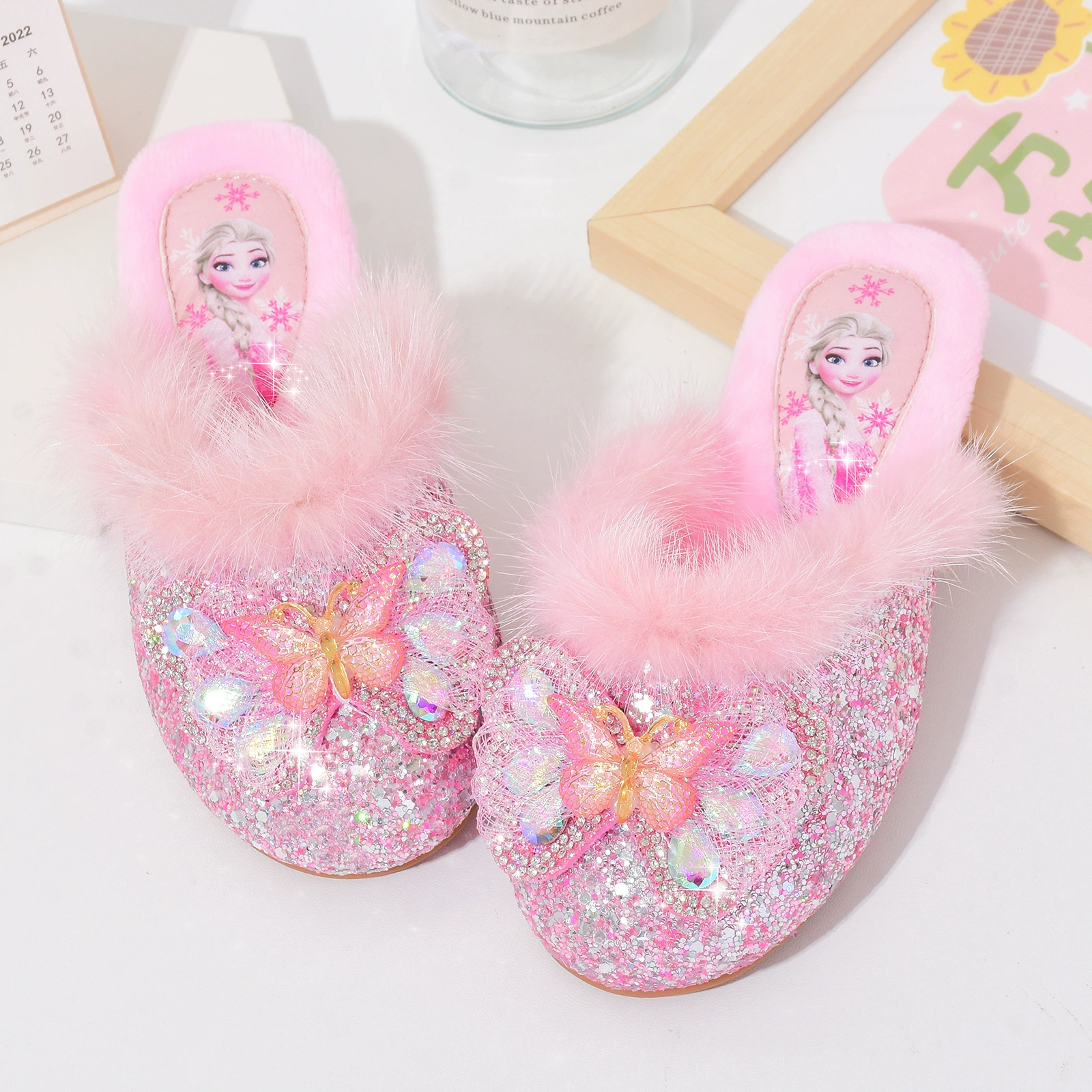 Детские хлопковые тапочки, Новые осенне-зимние туфли принцессы Аиша на флисовой подкладке, милые домашние тапочки на мягкой подошве, обувь Мао для девочек