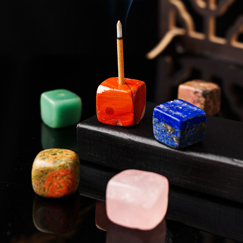 Natural pink and white amethyst square incense holder, crystal raw stone rolling stone incense holder base incense burner for Buddha incense holder base