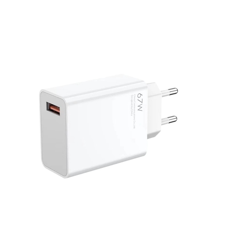 Aplicable a Xiaomi 67W Eurocargador 120W estándar de oro de EE.UU. teléfono móvil super usb cabeza de carga rápida transfronteriza al por mayor