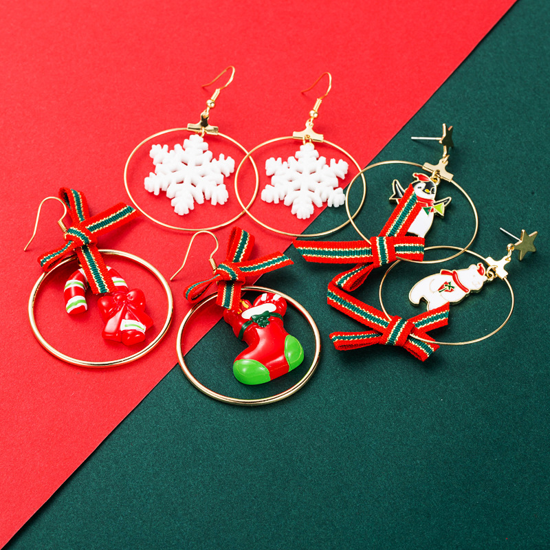 Serie De Navidad Anillo Resina Botas Arco Copo De Nieve Sombrero Pendientes Venta Al Por Mayor Nihaojewelry display picture 2