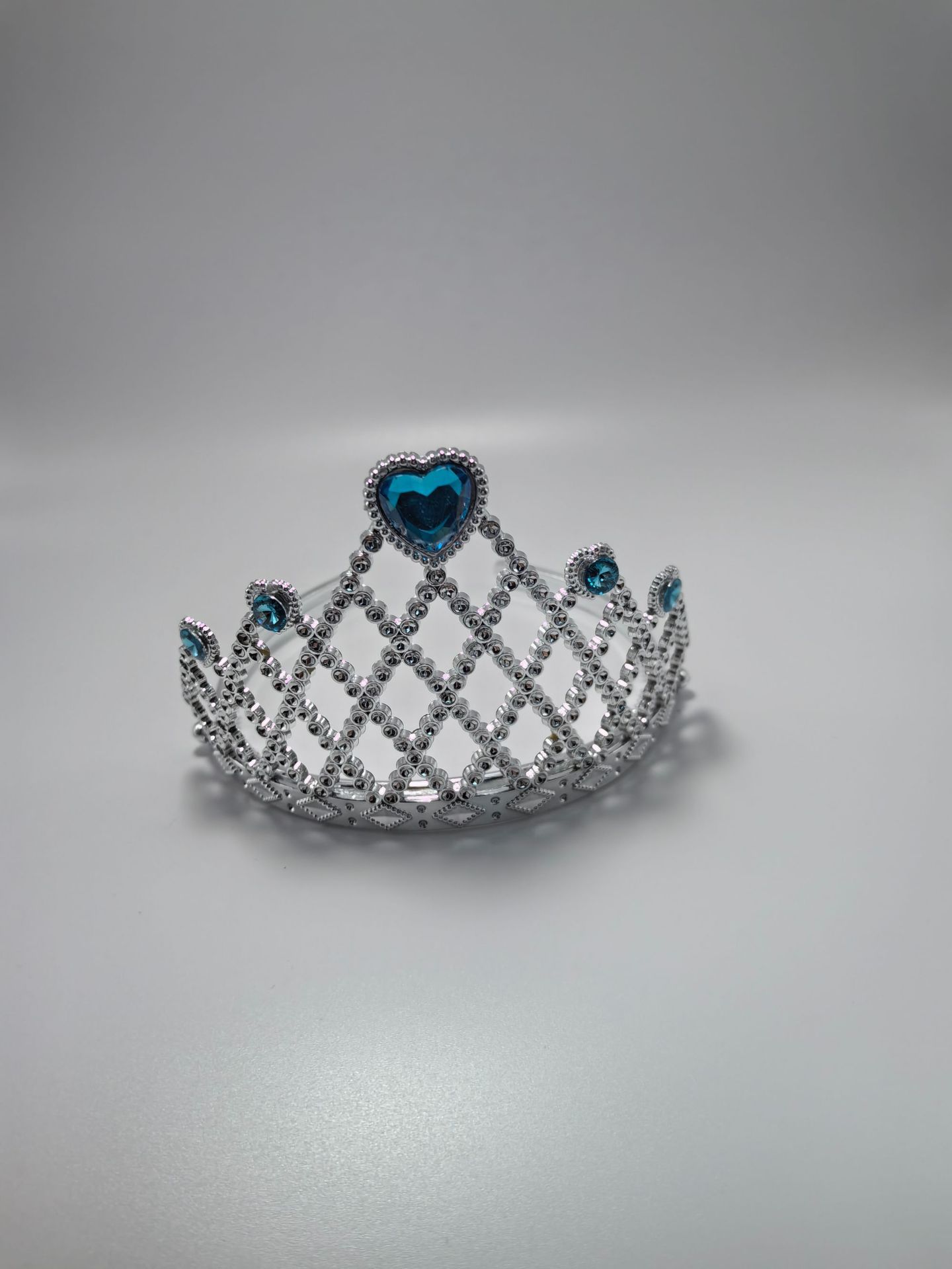 Accesorios para el cabello de princesa, sombreros de corona, accesorios de diadema de princesita para niños, disfraces de cumpleaños, pequeñas joyas al por mayor, fábrica de Yiwu