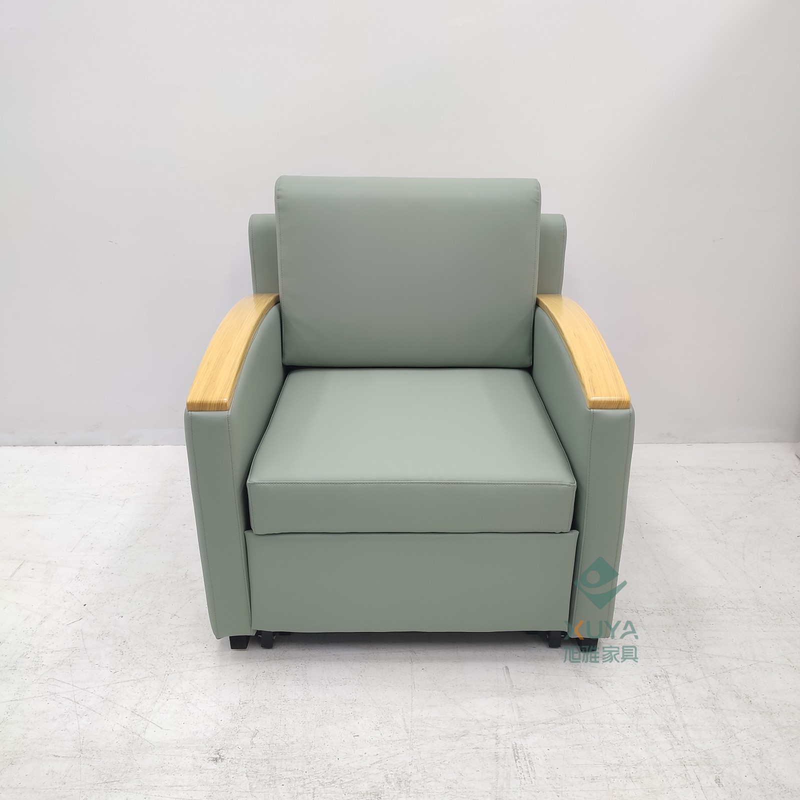 Sala de estar moderna simple sofá de una sola persona sofá de madera sólida reposabrazos sofá cama multifuncional silla de enfermería silla acompañante