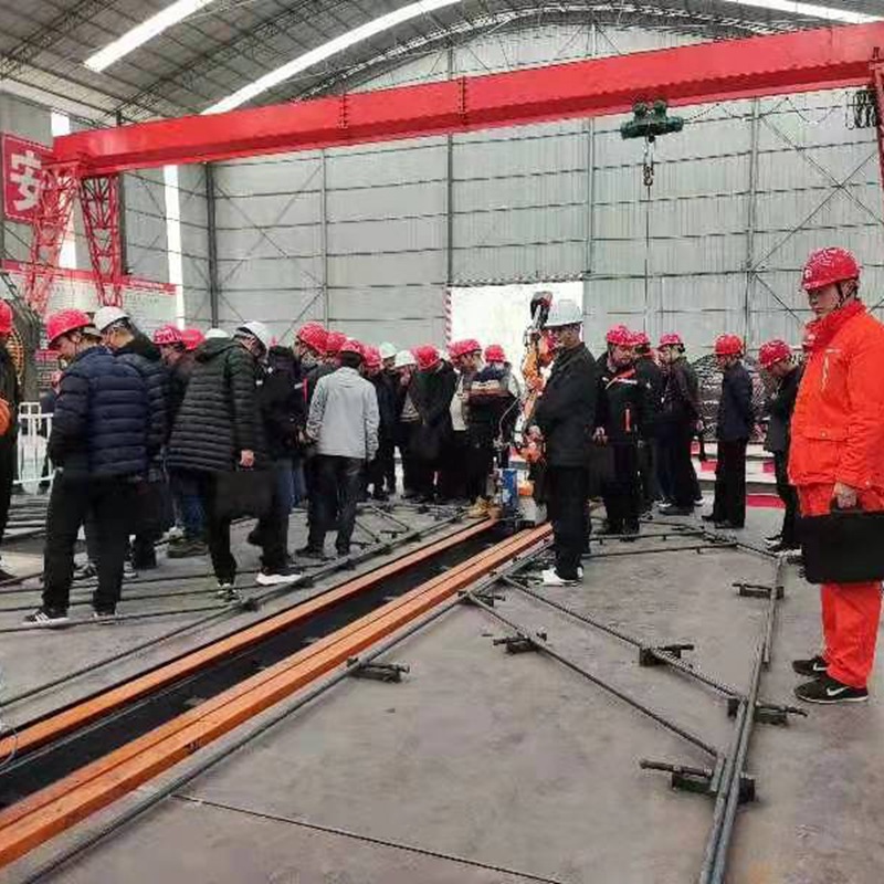 机械臂盖梁骨架焊接机器人 多功能多轴联动 动作灵活 焊接牢固