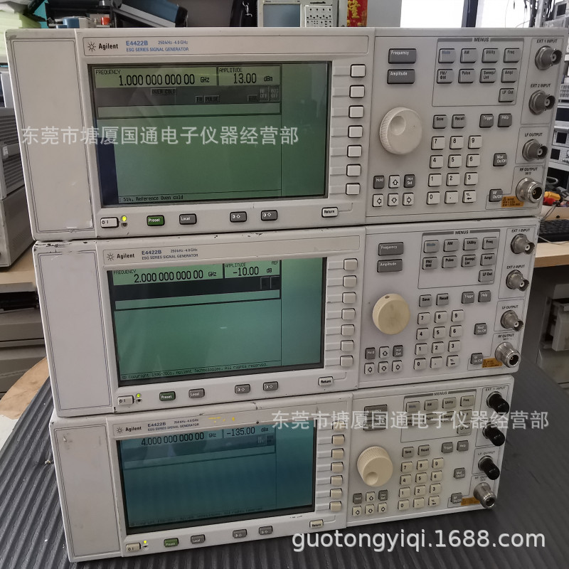 ！！出售模拟RF信号发生器E4422B  250kHz-4GHz