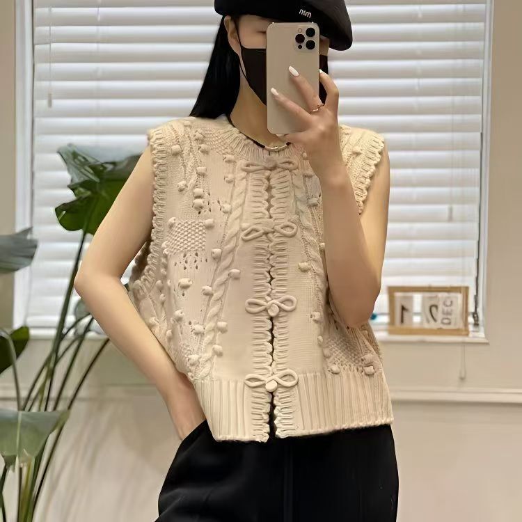 New Chinese Style National Style Knitted Sweater Vest Winter New Versatile Small Fragrance Knitted Forest Style Vest for Inner Wear New Chinese Style National Style Knitted Sweater Vest Winter New Versatile Small Fragrance Knitted Forest Style Vest for Inner Wear