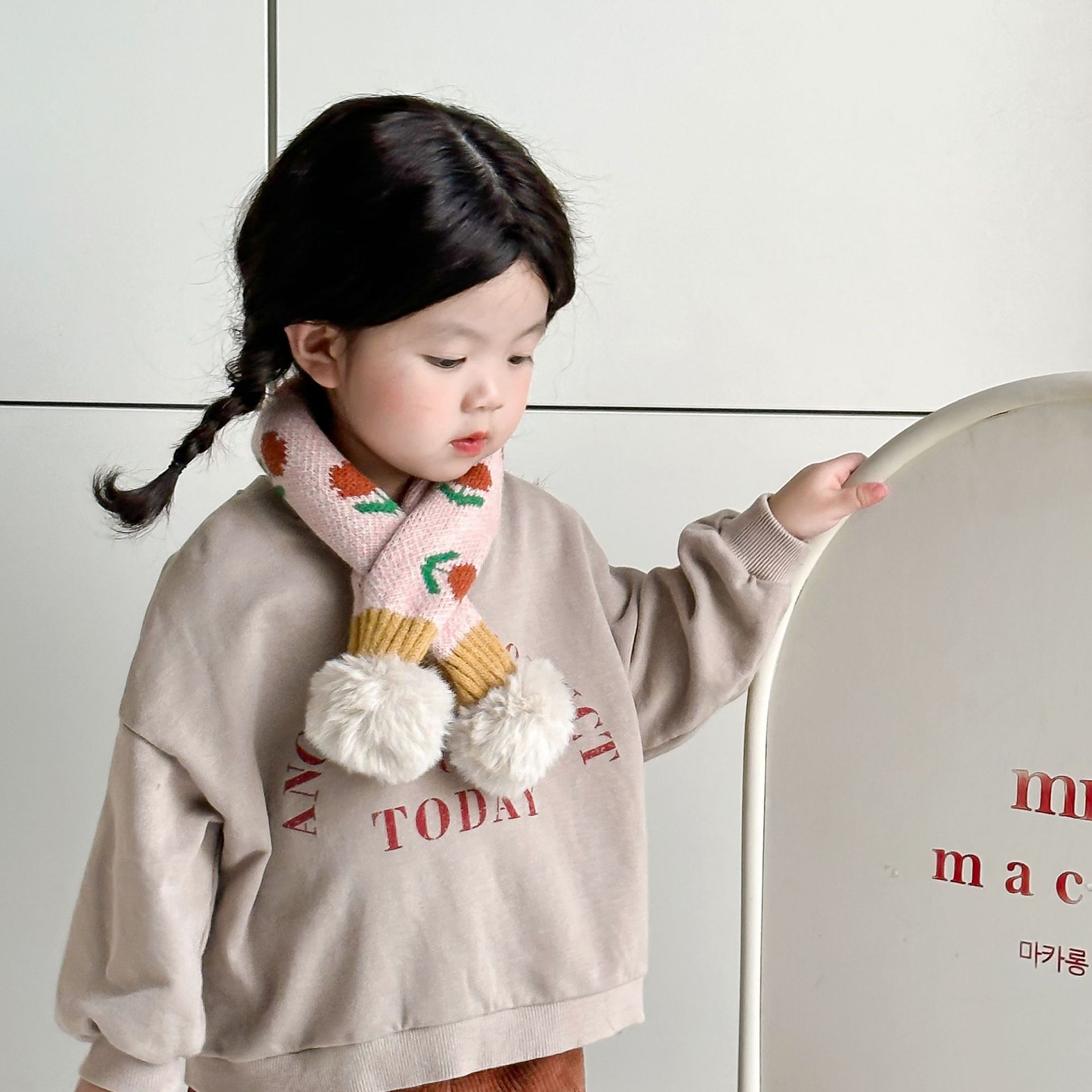 Children's scarf winter fashion ins cute flower knitted warm baby bib_voghion.com