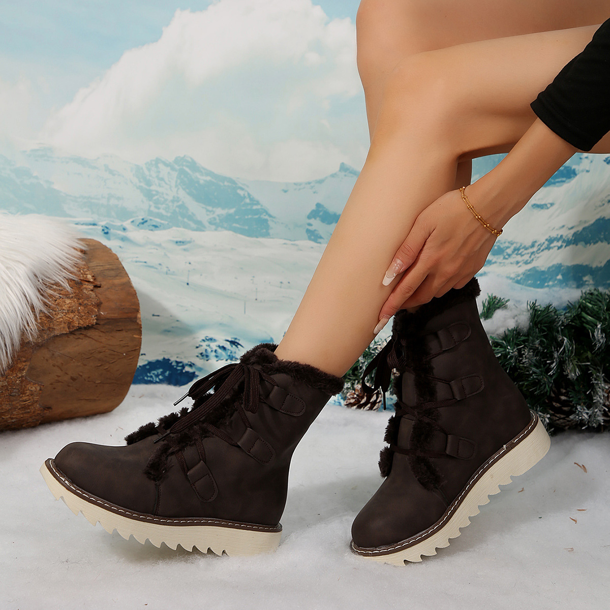 Naiste puuvillased poolsaapad fliisvoodri ja paeltega_voghion.com