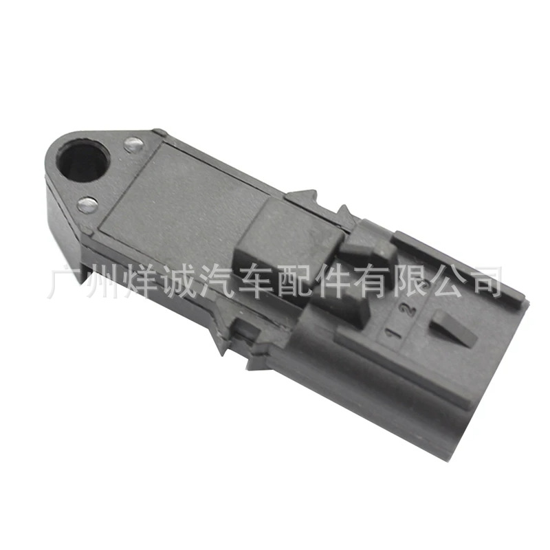 Suitable for Cummins Volga Tianjin air intake pressure sensor 4076493 2897331 5