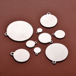 in stock smooth stainless steel geometric disc small pendant multi-size outer hole round tag lettering pendant