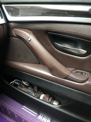 and X6; also suitable for 347 series – Armrest, handle, handle - 1-piece-of-mocha-brown-leather-please-note-the-model-and-year