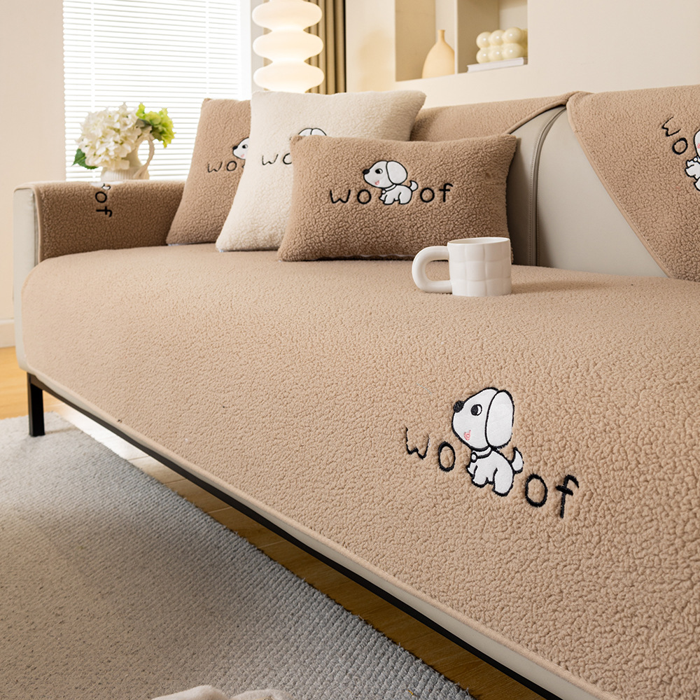 Lamb Velvet Sofa Cushion, Universal for All Seasons, Thickeneded, Non-Slip, Anti-Cat Scratch, Simple, High-End Cushion, Sofa Cover, Cover Towel