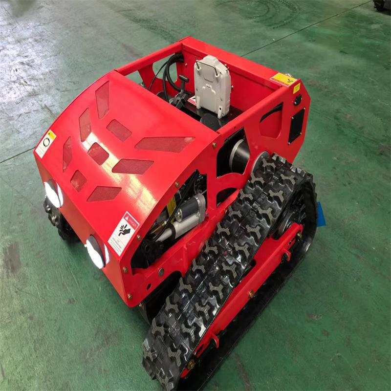 遥控履带式割草机 多功能果园园林草坪除草机 球场无线汽油碎草机
