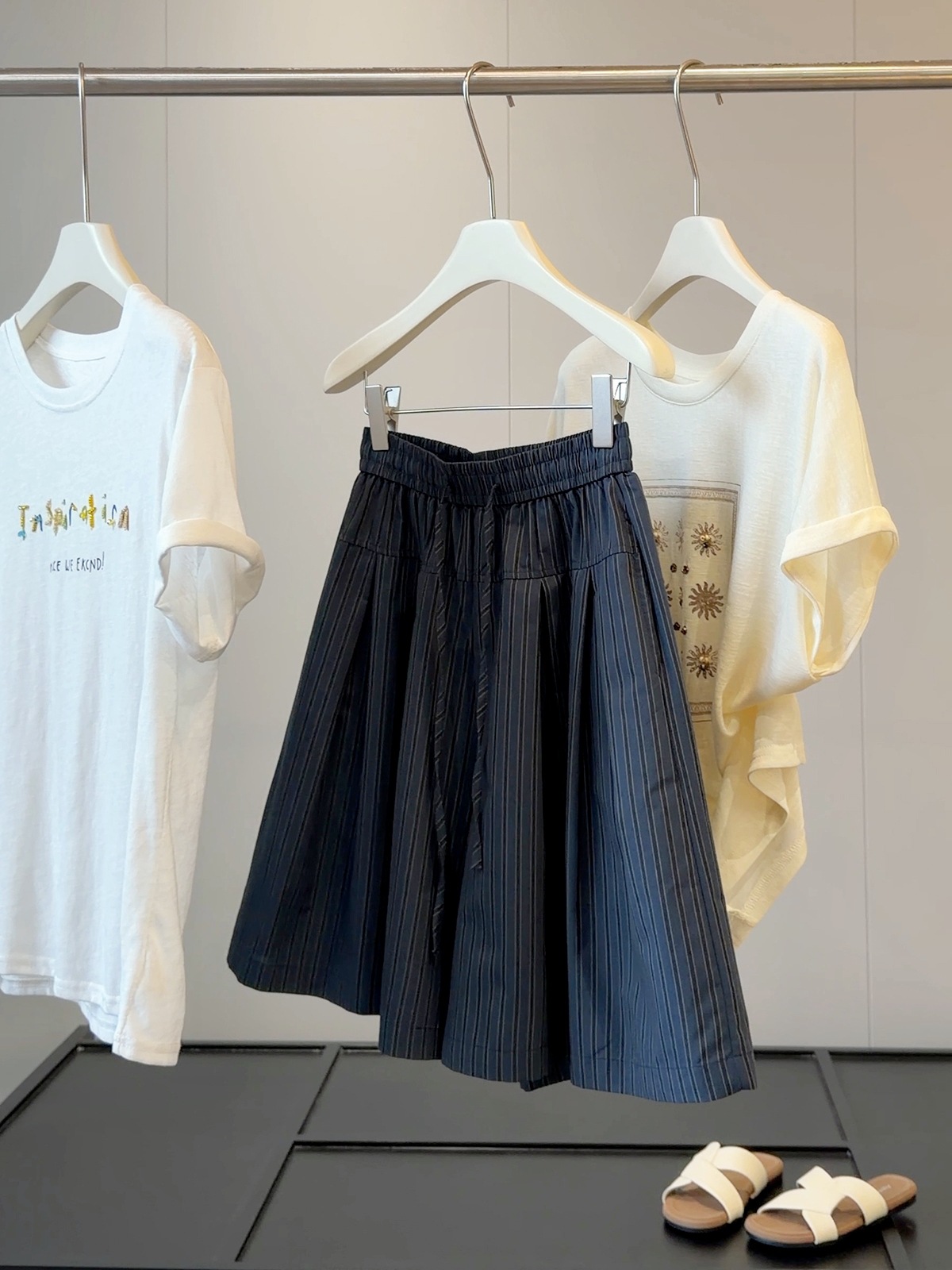 Retro Women's Drawstring Striped Casual Pants Slimming Flattering Loose Fit Wide Leg Shorts Five Point Skirt Style Summer_ecoleips.com