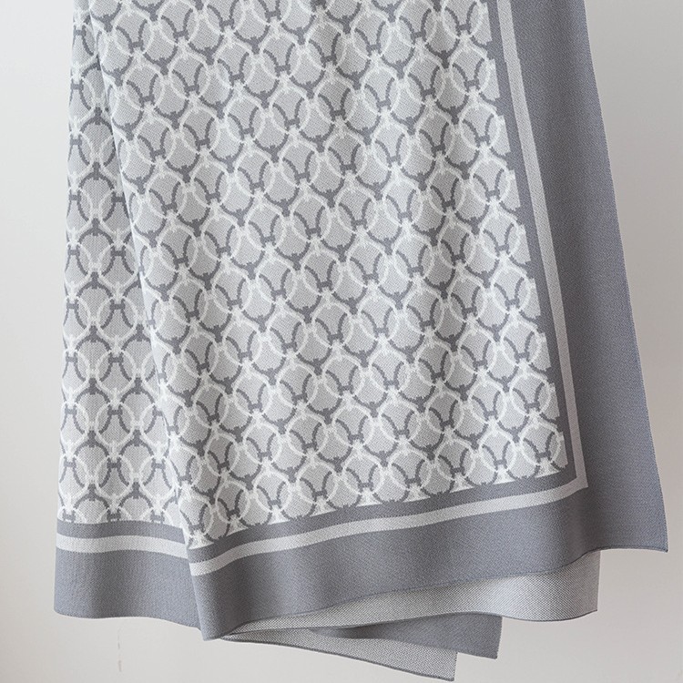 Retro Style Knit Casual Air Conditioning Nap Sofa Decoration Cover Blanket